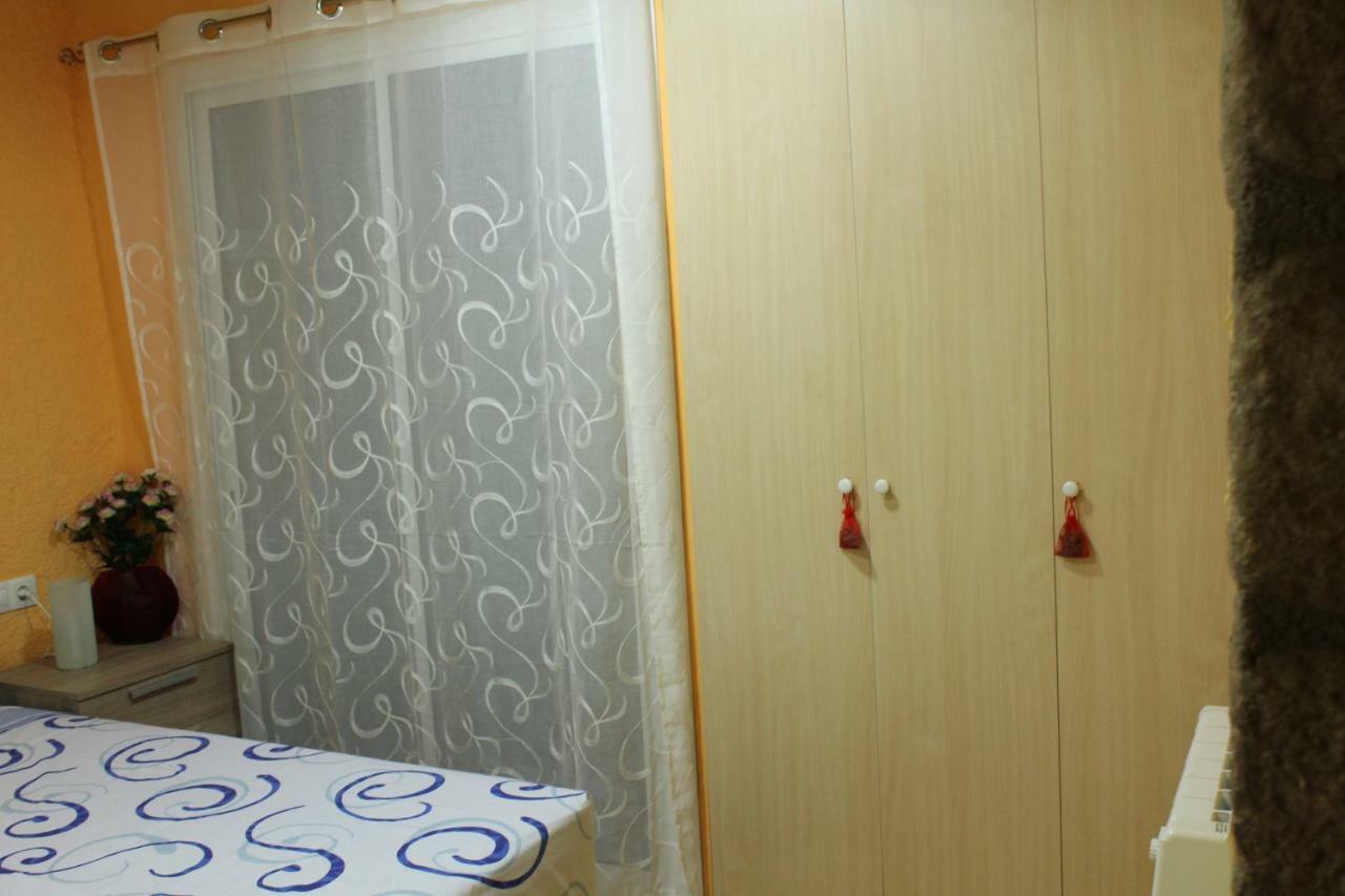 Апартаменти Apartamento Cardona Берґа Екстер'єр фото